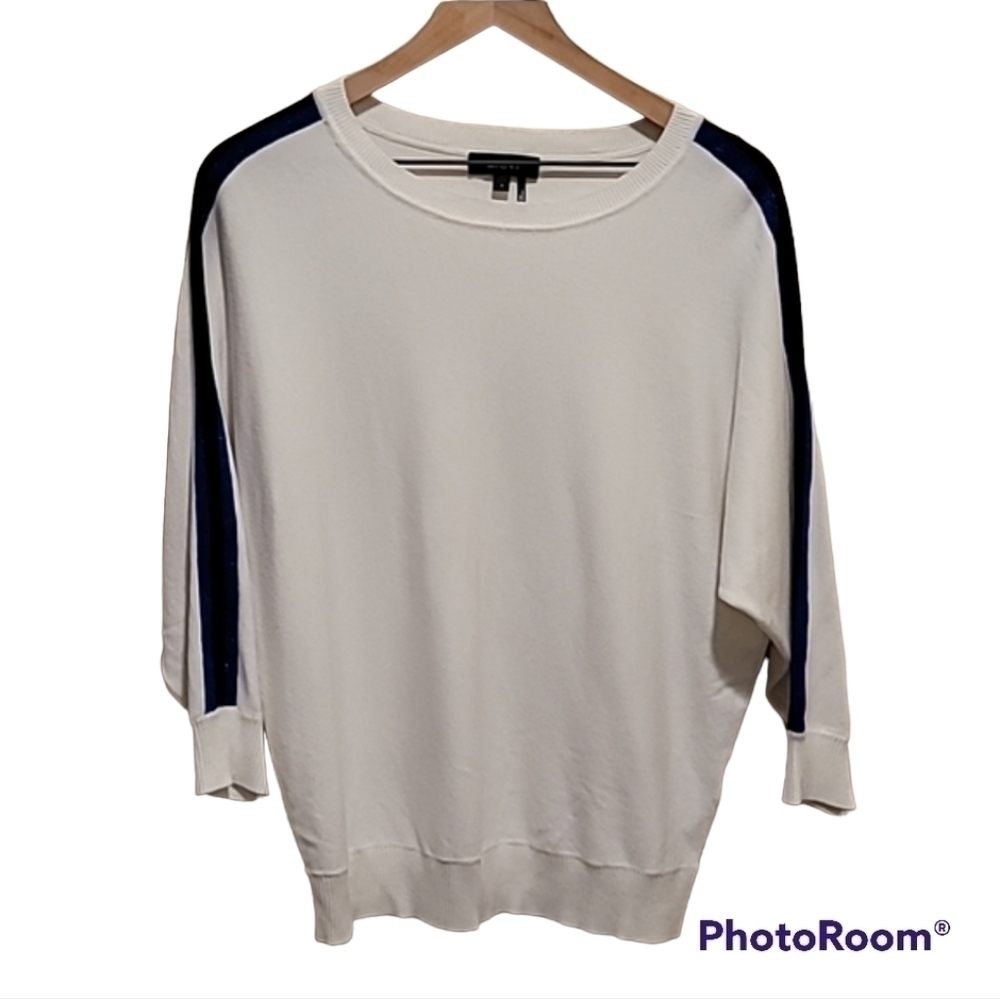 𝅺🏷dkny WHITE AND BLUE LONGSLEEVE TOP SMALL